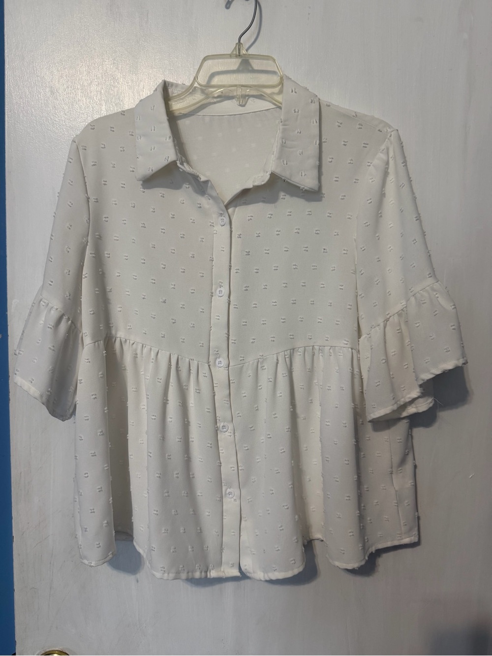 Women’s  Flared Sleeve With Ruffle Hem Casual Blouse, Size 8/10 (Large), White